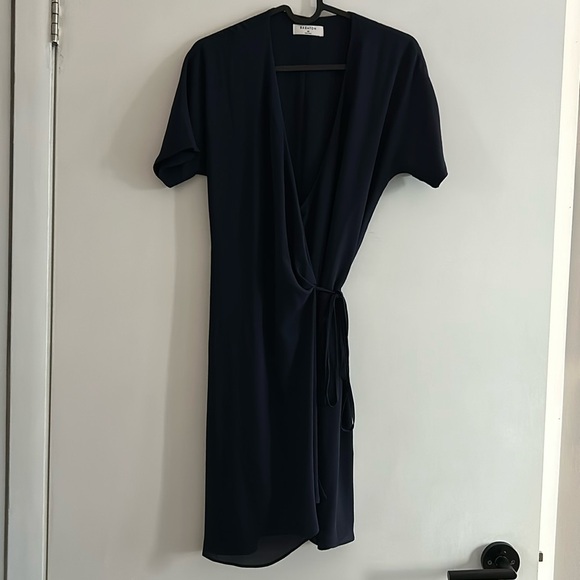 Aritzia Babaton Wallace Wrap Dress in Pure Indigo Navy XS - Picture 4 of 5